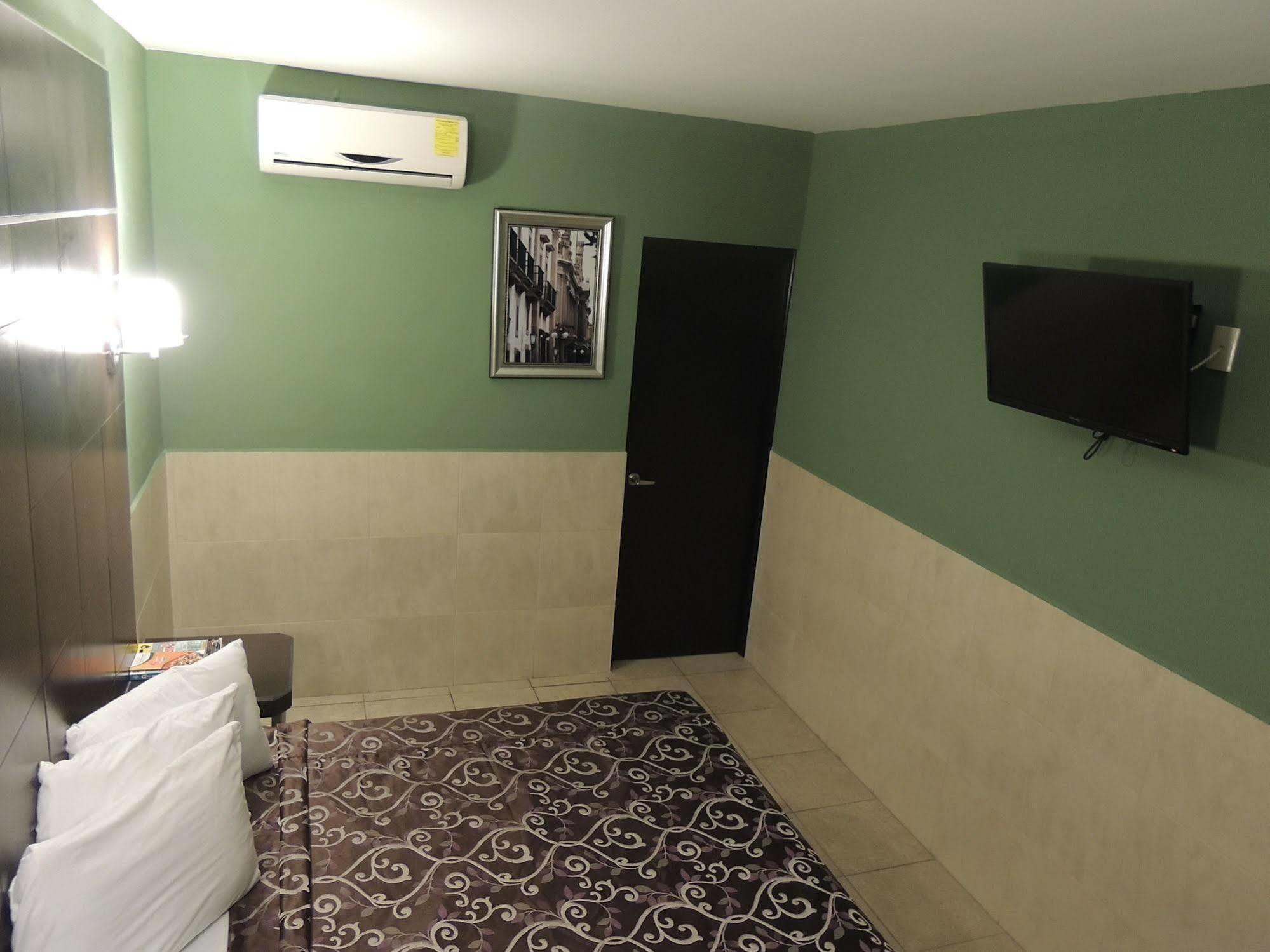 Hotel Metropolitano Tampico Exterior photo